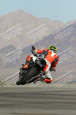 media/Oct-06-2024-Race Pace (Sun) [[d7d39ec7ad]]/10-Turn 9 Backside (1105am)/